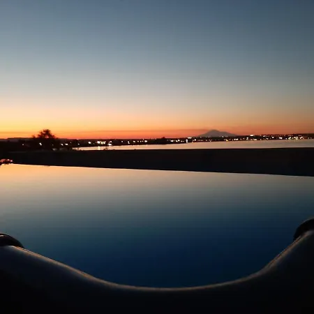 Апартаменты Casa Con Piscina E Vista Mare Dal Giardino *