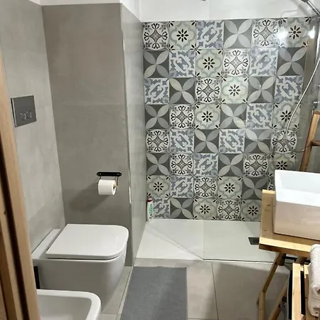 Casa Con Piscina E Vista Mare Dal Giardino Фануза